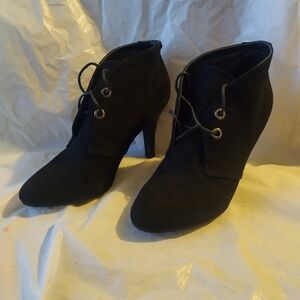 Victor Alfaro Shoes Heels Size 8 Women